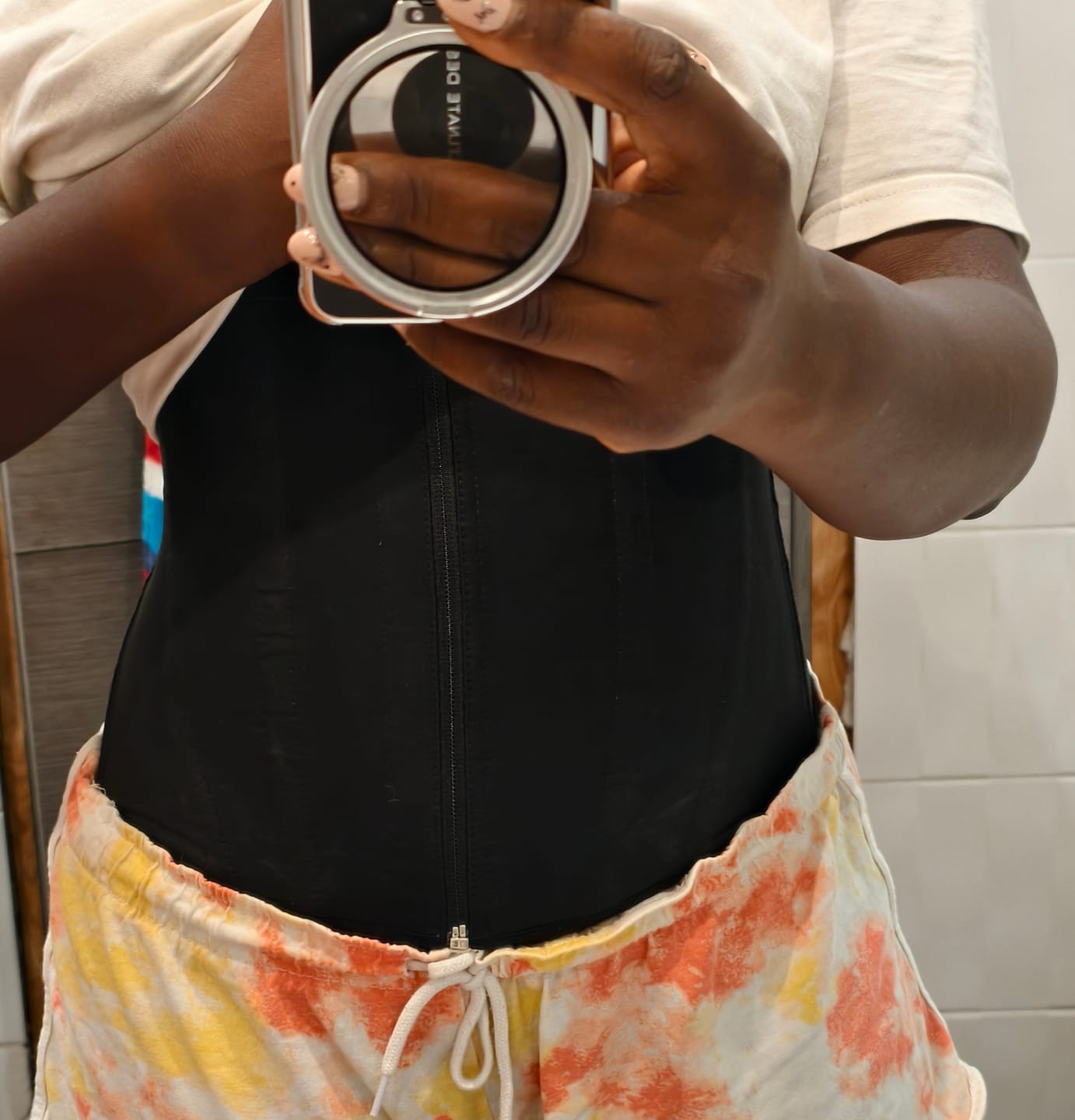 Customer photo review of FAJA CHALECO REDUCTOR CONTROL LUMBAR DEFINE CINTURA SALOME