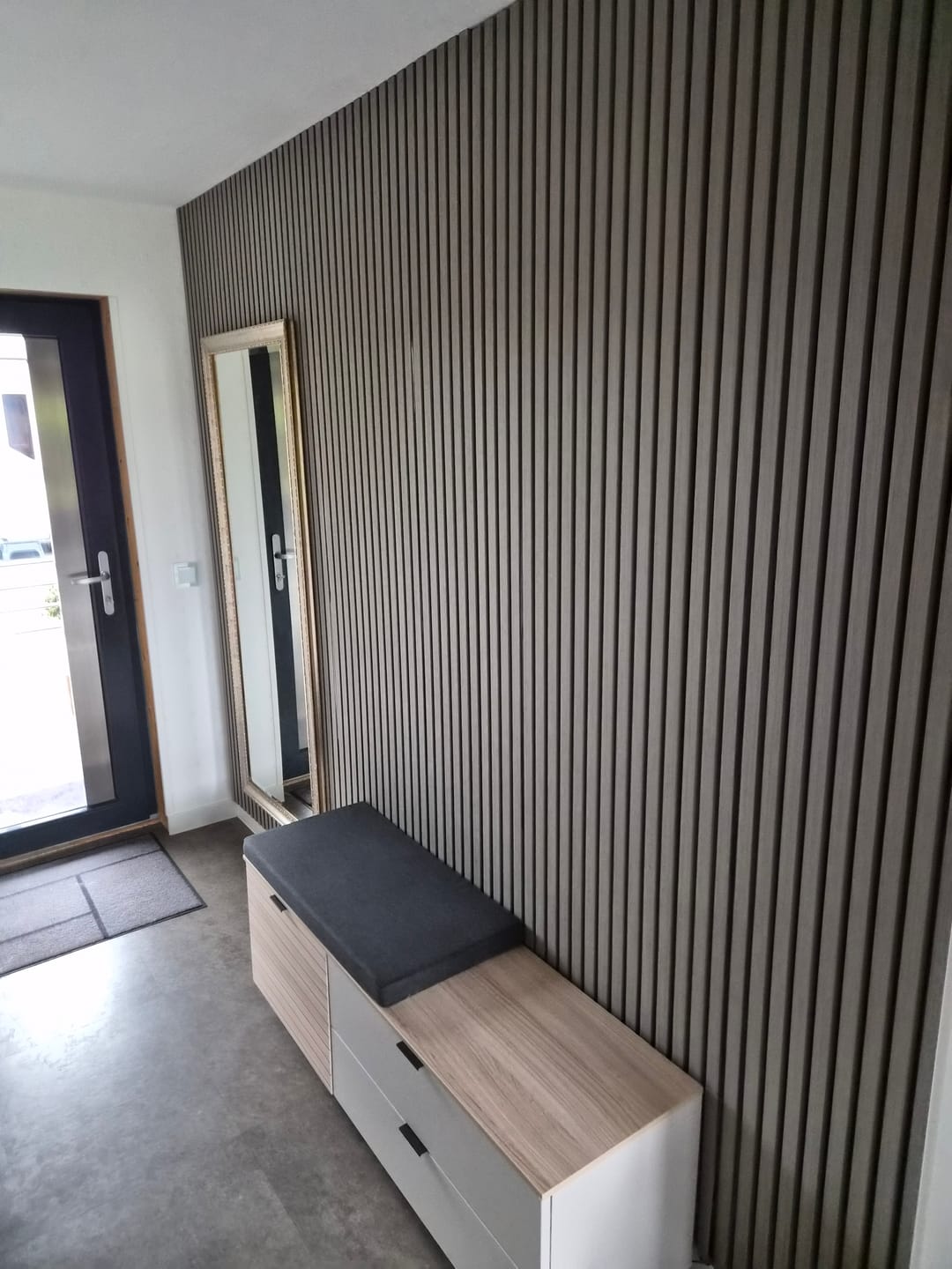 Customer photo review of Akustikpaneele Walnuss-Grau | 240 cm x 60 cm | Dreiseitig Echtholzfurnier