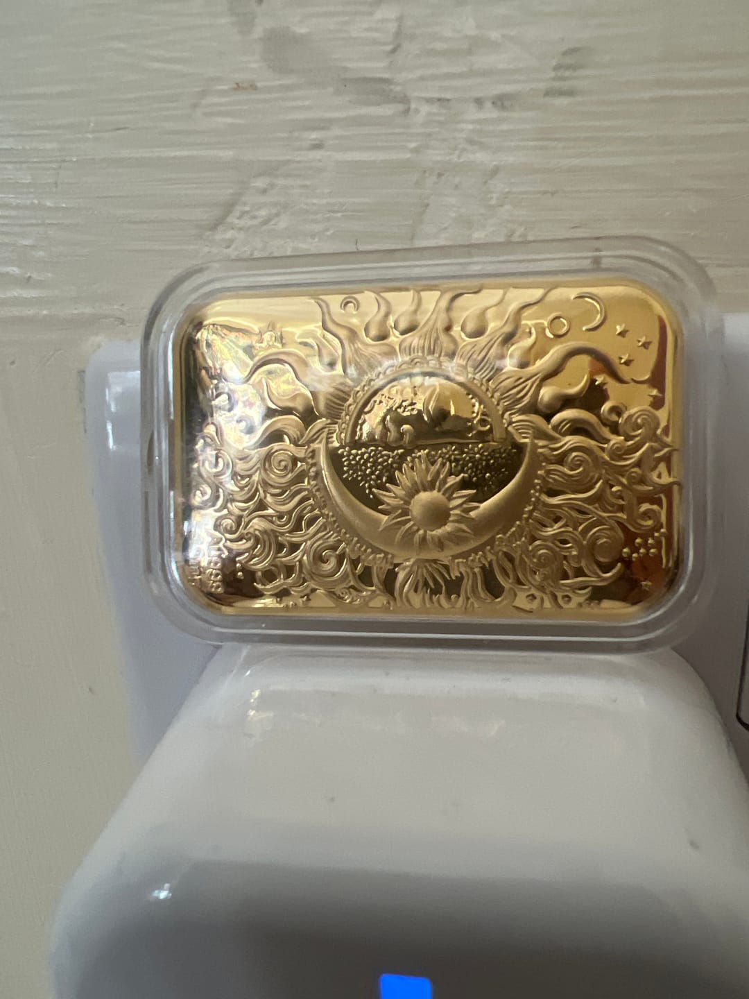 Customer photo review of 24K Yellow Gold Essential Piece