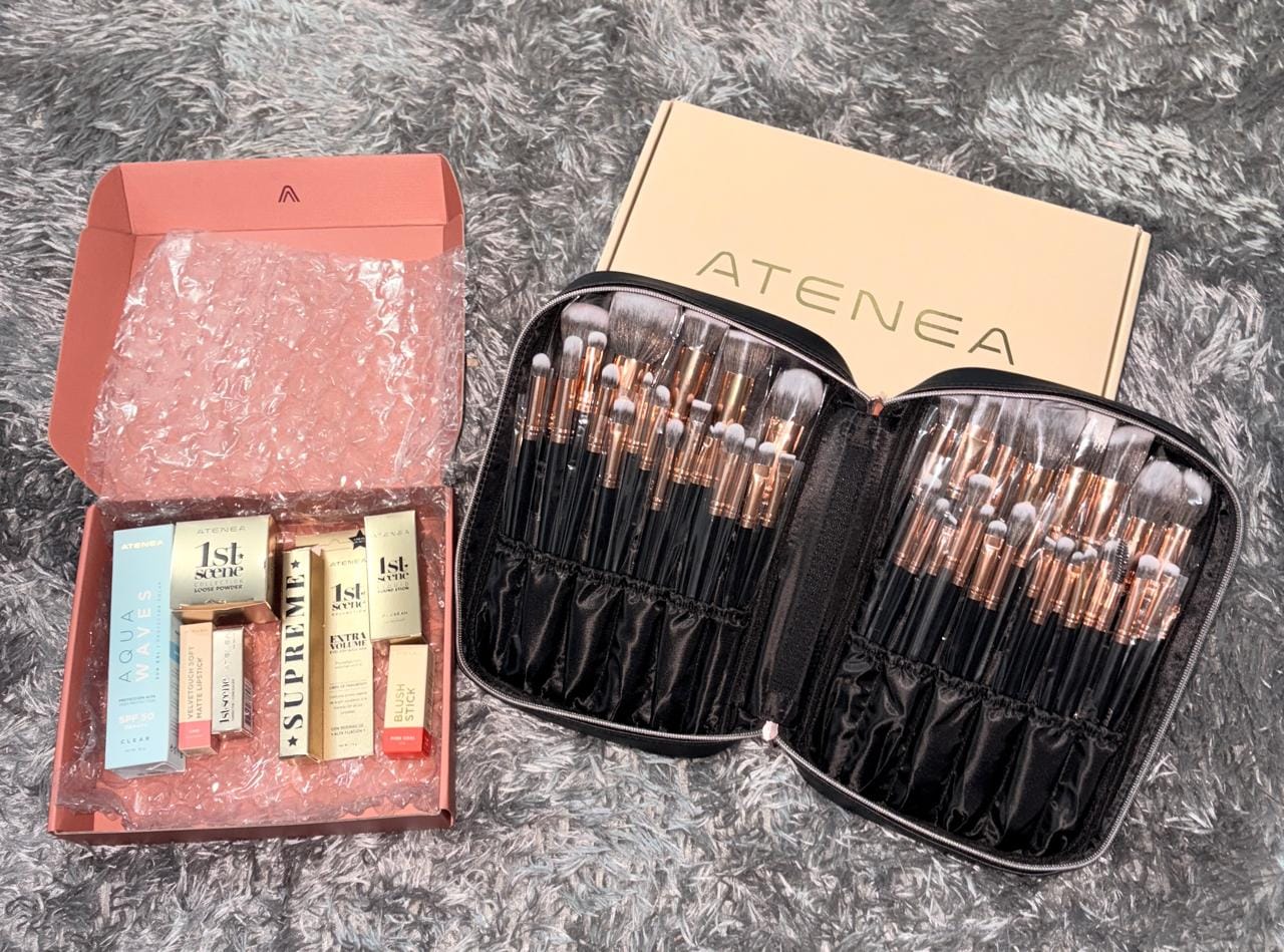 Customer photo review of KIT DE BROCHAS DE MAQUILLAJE FLAWLESS X46 PCS