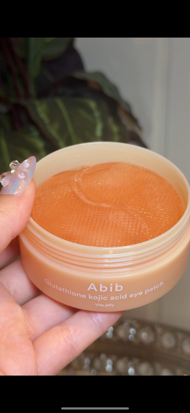 Customer photo review of Glutathione kojic acid eye patch Vita jelly