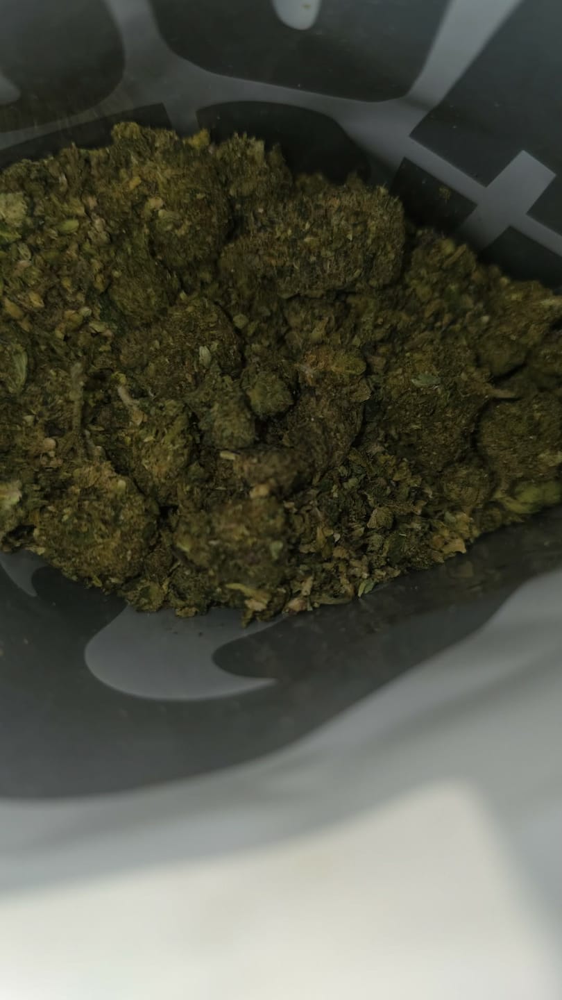 Customer photo review of Bulk House Blend Exotic Shake - Quarter Pound