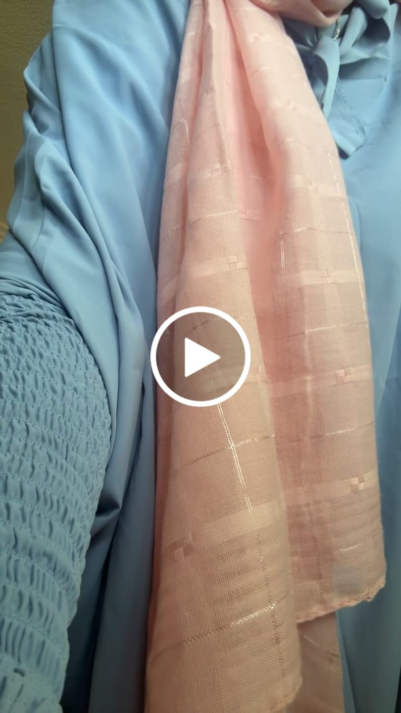 Customer video review of Step-by-Step Phonetic Salah Padded Prayer Mat
