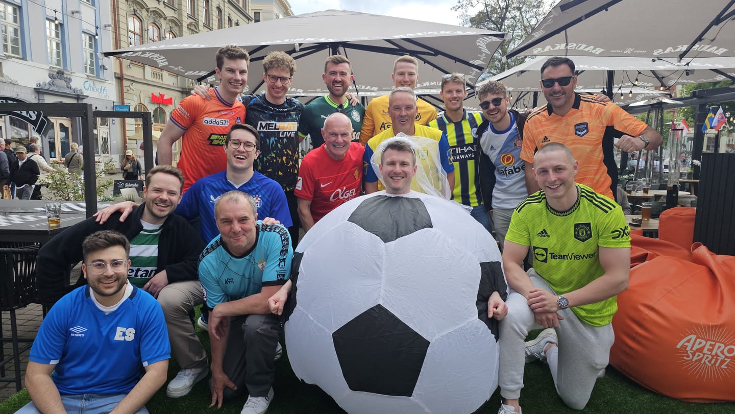 Customer photo review of Men's Football Shirt Mystery Box