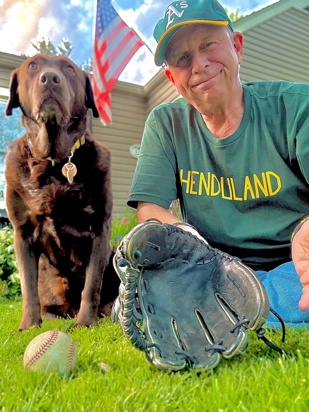 Customer photo review of Henduland Tee