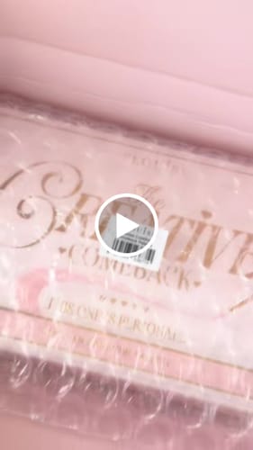 Customer video review of Creative Comeback XXXL Eyeshadow Palette Loyalty