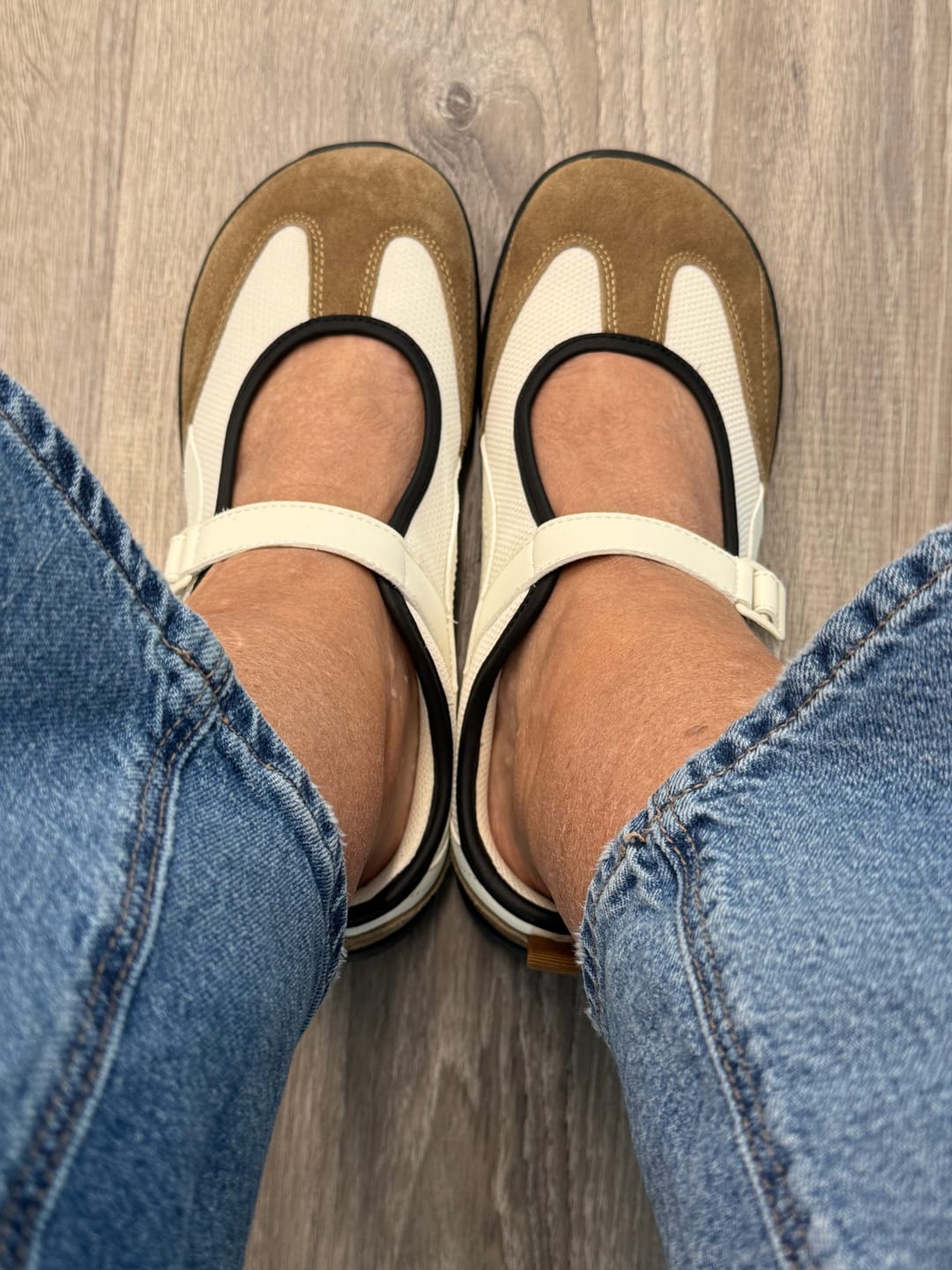 Customer photo review of Lignum - Mary Jane Shoes