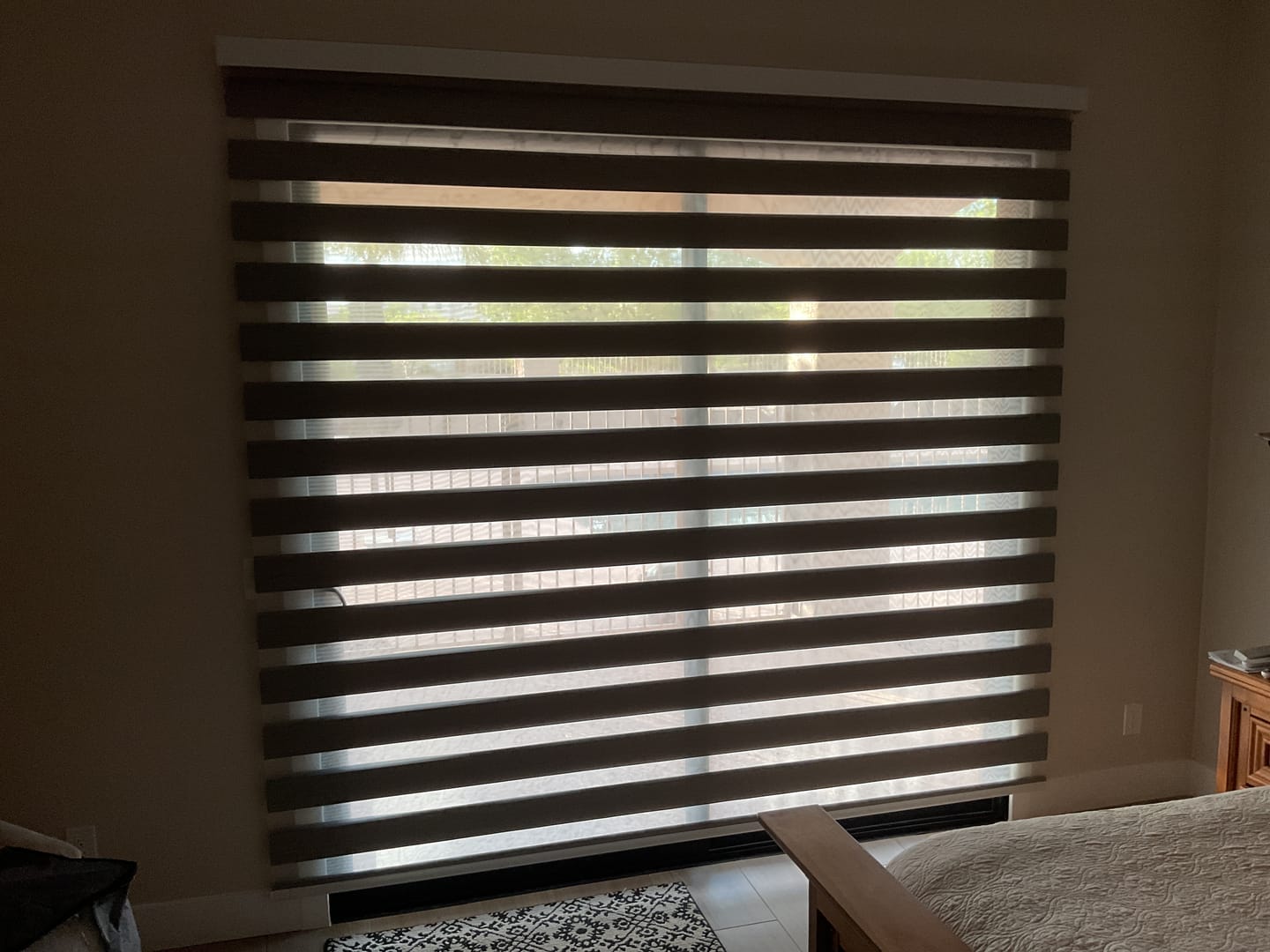 Customer photo review of Bringnox Motorized Zebra Roller Blinds 100% Blackout