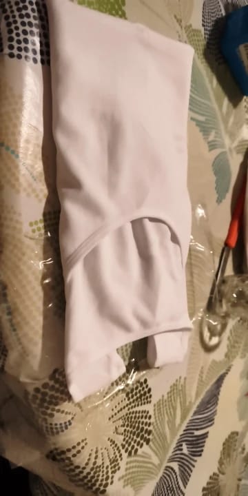 Customer photo review of BaseFit Tank | הגופייה שמזכירה לגוף שלך להתיישר, בלי מאמץ