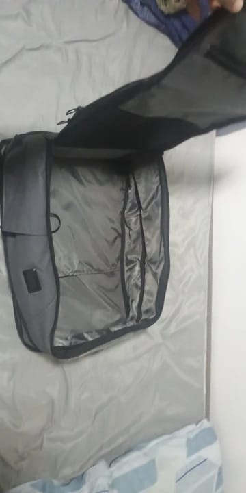 Customer photo review of Sac à Dos Ordinateur 17 Pouces Imperméable