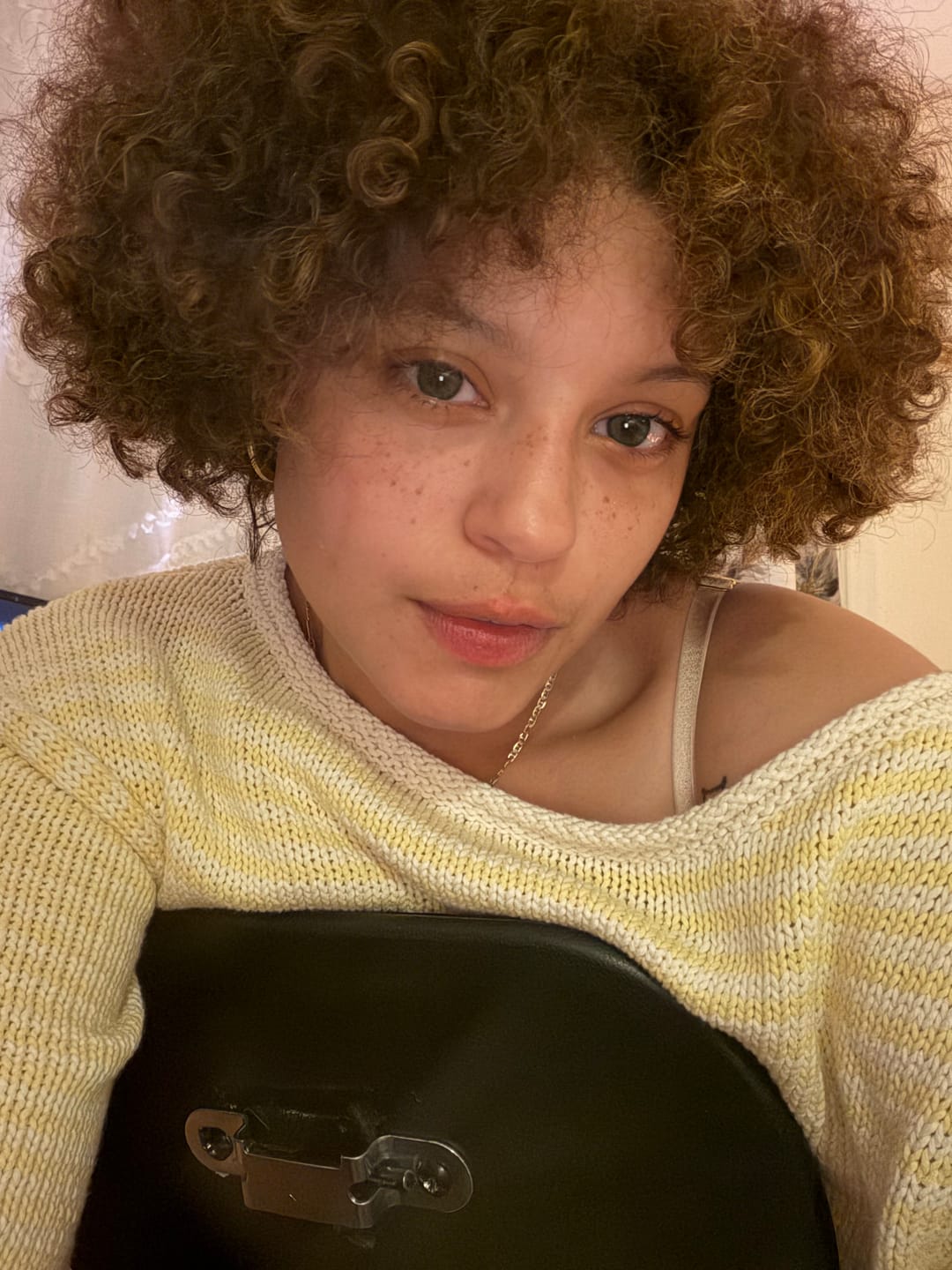 Customer photo review of Flora Green Prescription Colored Contact Lenses