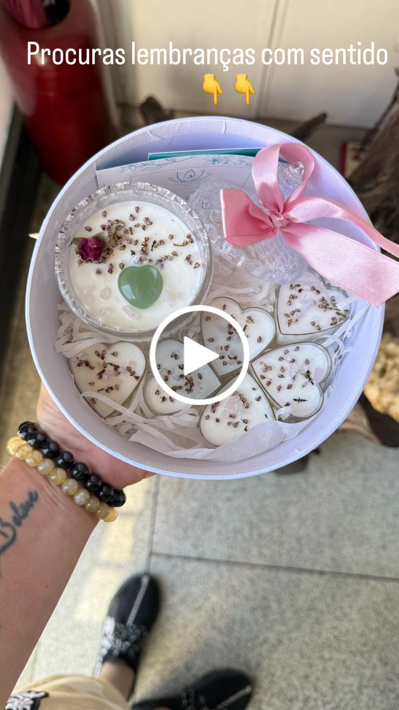 Customer video review of MECHAS PARA VELAS ENCERADAS Y CORTADAS A MEDIDA