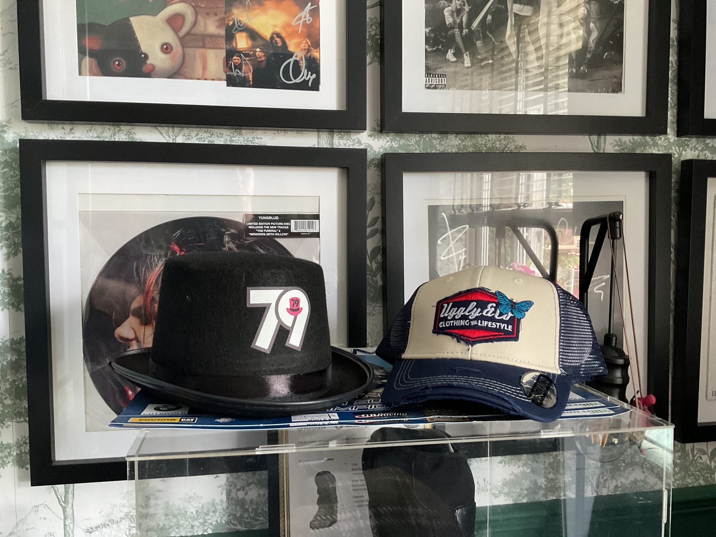 Customer photo review of Sylvain Guintoli x Diamond Charity Cap – 100% Donation