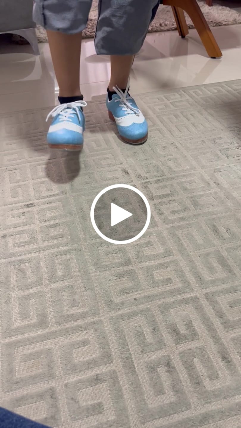 Customer video review of ROXY PAISLEY