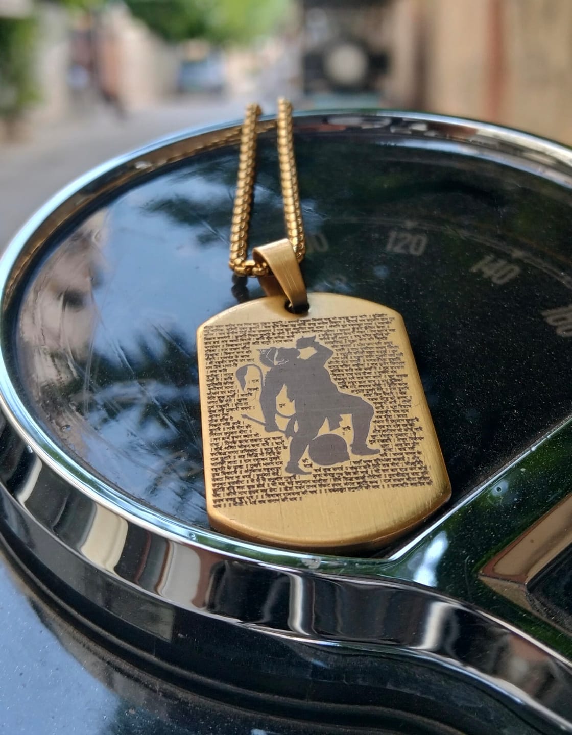 Customer photo review of Hanuman Chalisa Locket for Men