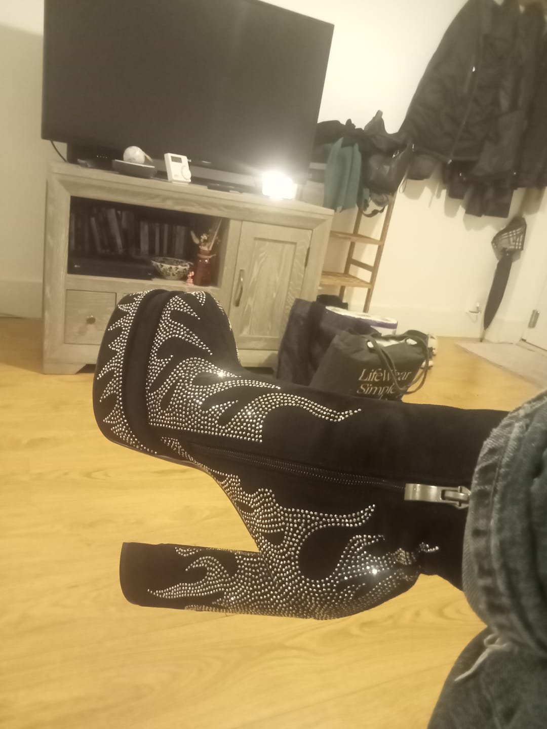 Customer photo review of Hades