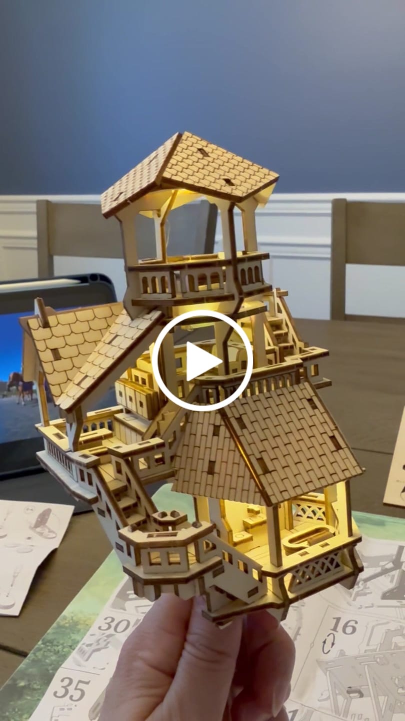 Customer video review of Forest Cottage