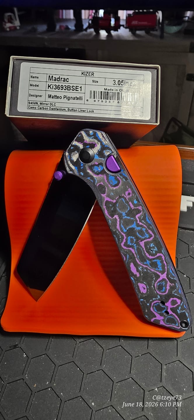 Customer photo review of Kizer Madrac Button Liner Lock Camo Carbon Mirror DLC S45VN BLADE DISTRICT EXCLUSIVE