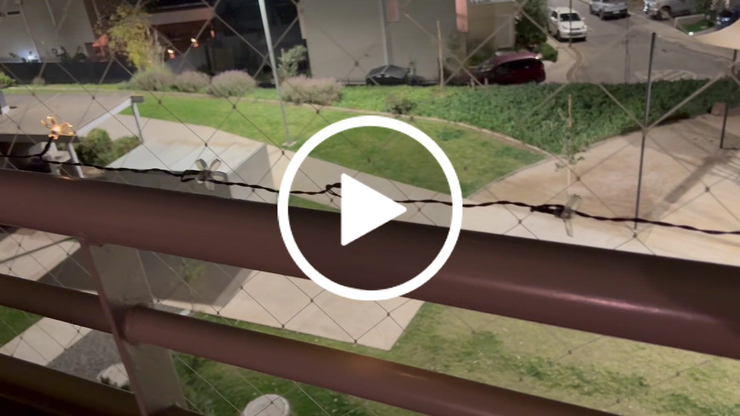 Customer video review of Flores LED Solares