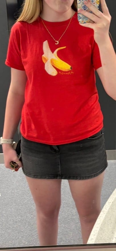 Customer photo review of go bananas baby tee