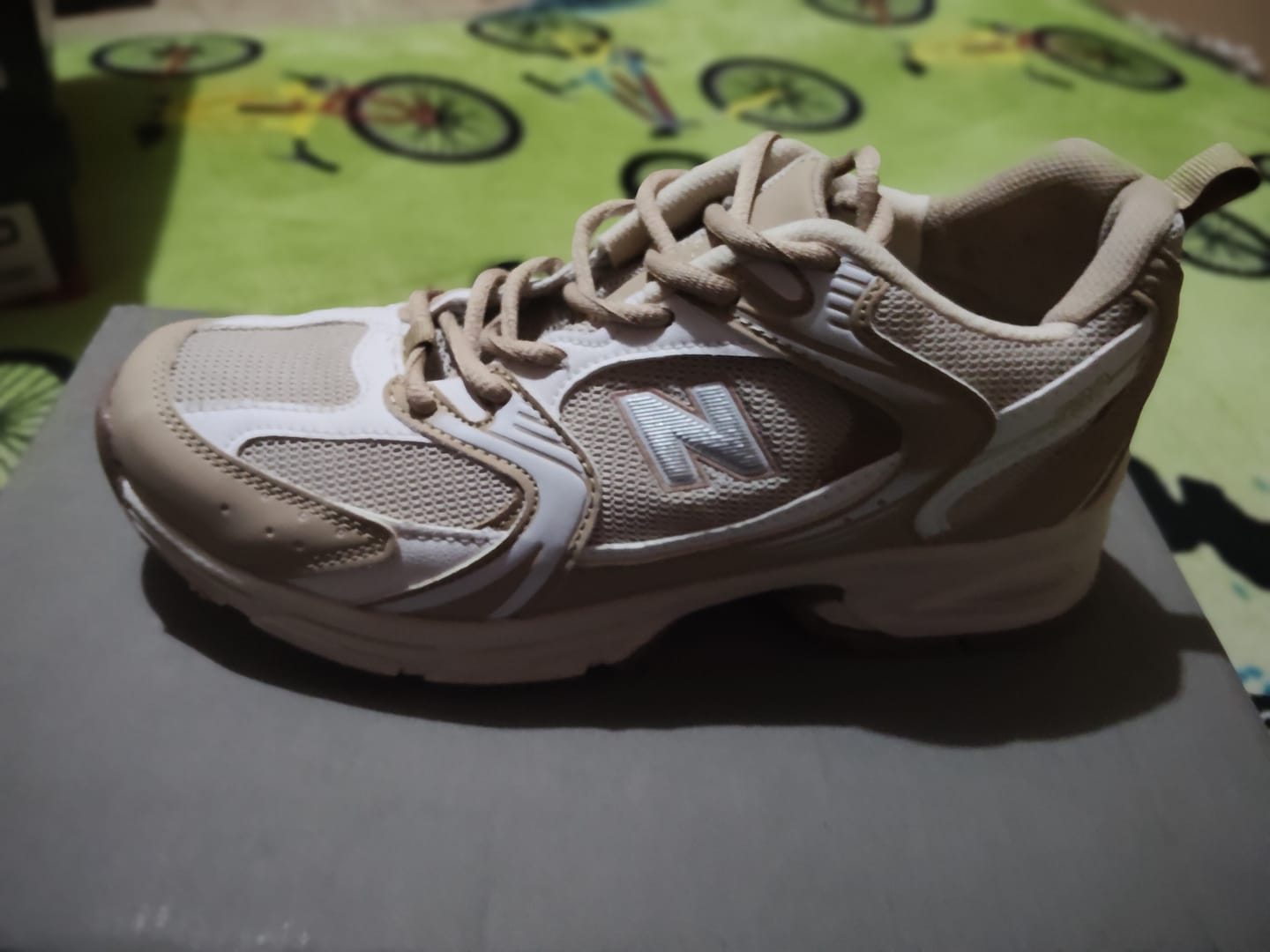 Customer photo review of Tenis New Balance 530 Ostion 1.1 Premium