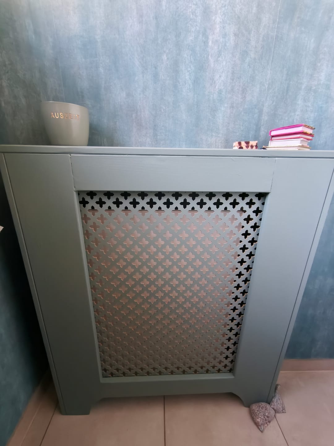 Customer photo review of Lochwand SEVILLA 122 x 61 cm weiß lackiert 3 mm MDF