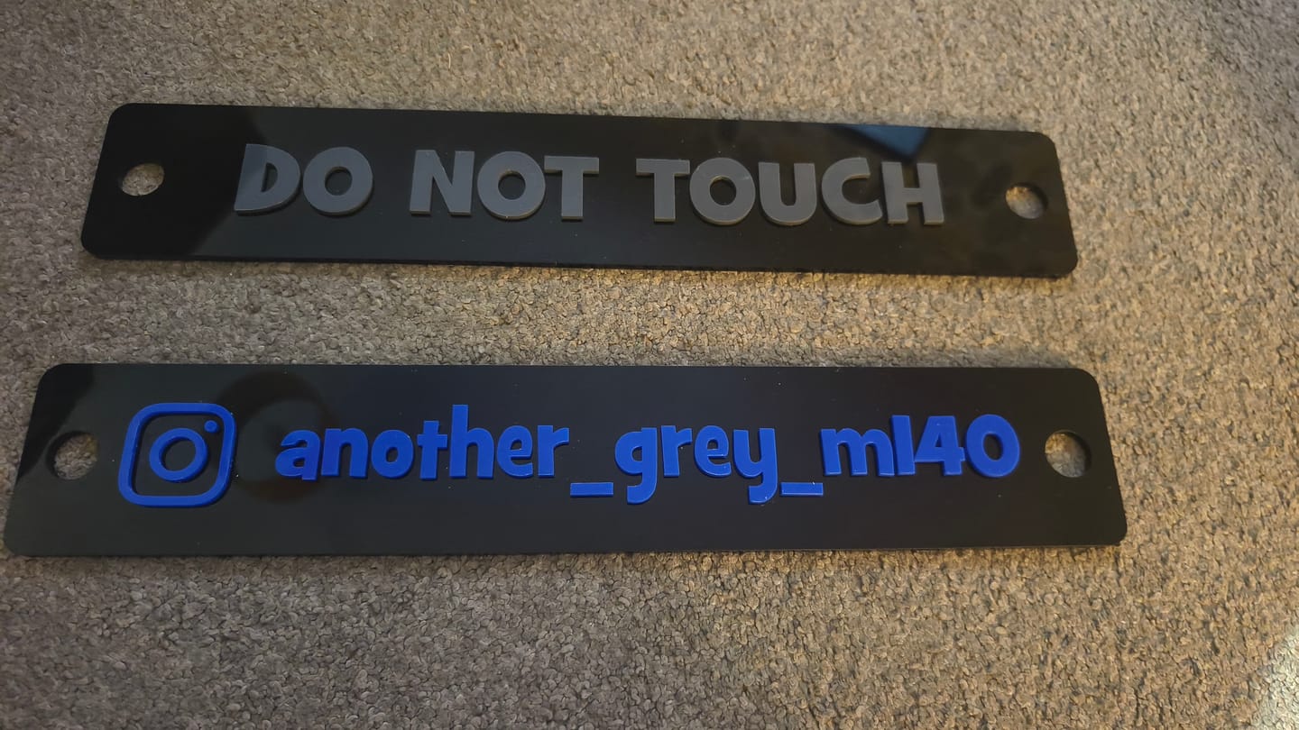 Customer photo review of Custom Universal Bonnet Props (4D Acrylic)