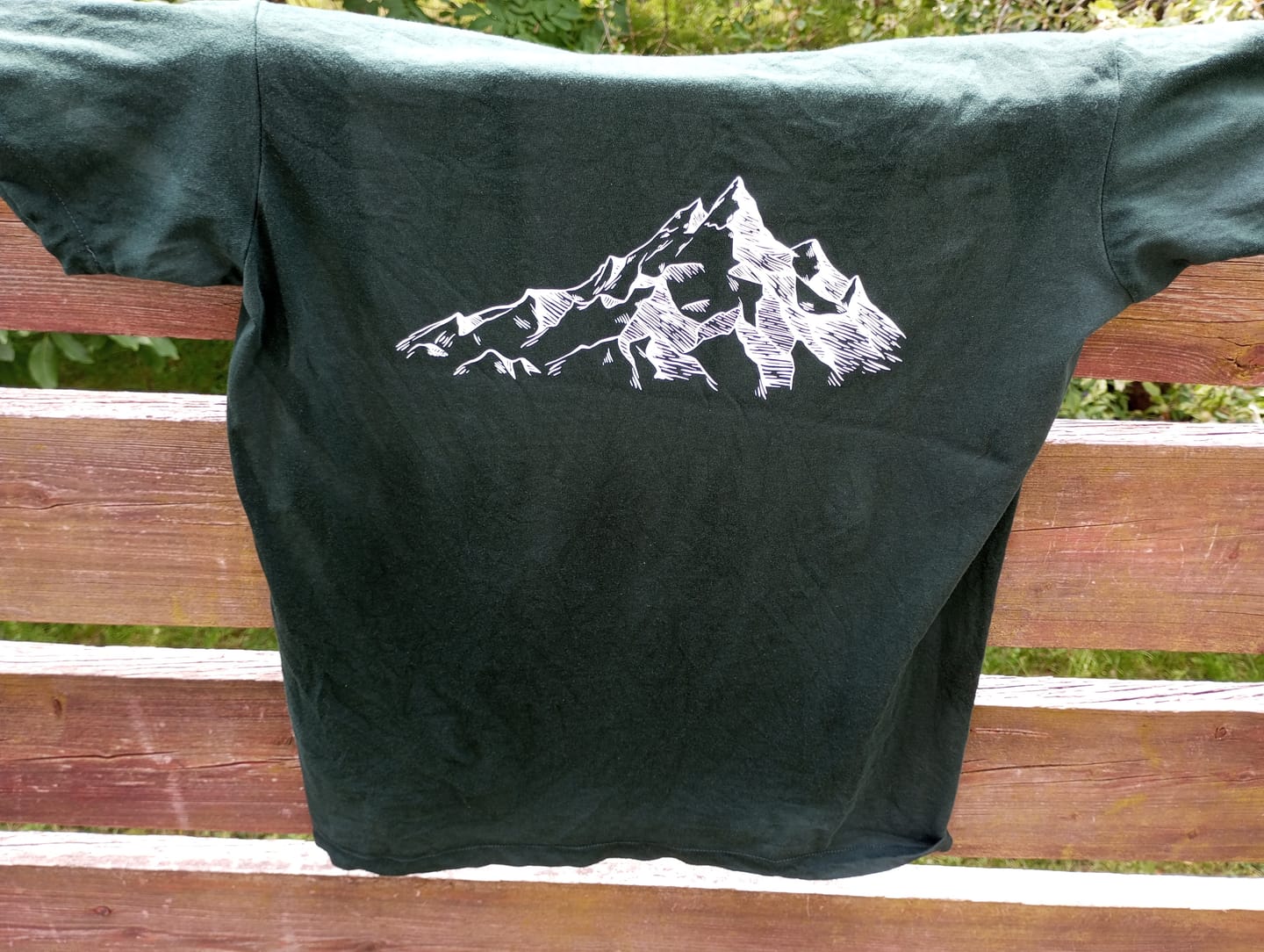 Customer photo review of Light Basic Herren T-Shirt - Berglandschaft