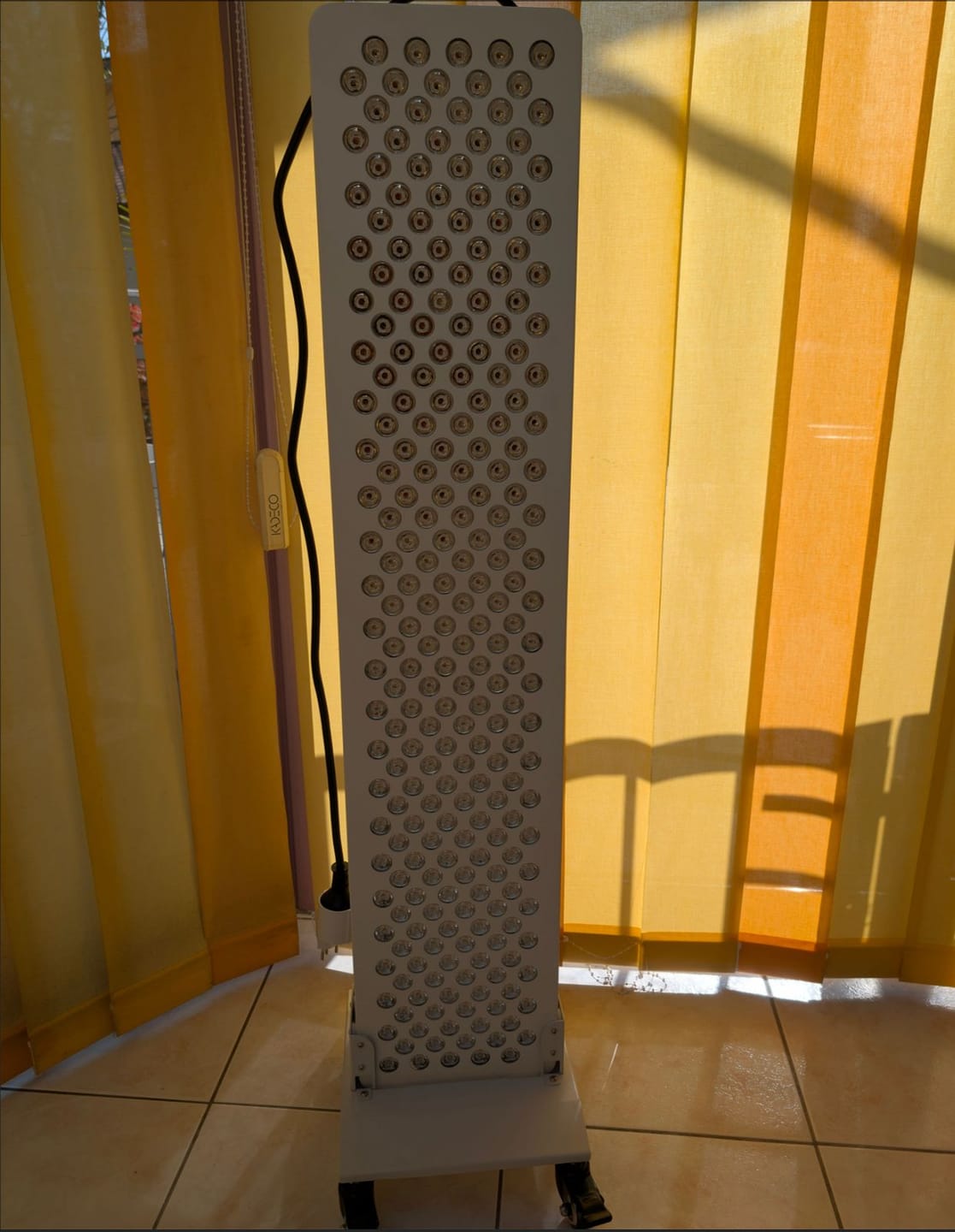 Customer photo review of PrimeFORCE RL600 (Roodlichttherapie) – Ideaal voor thuis – Levensduur tot 100.000 uur - 180x30x7cm