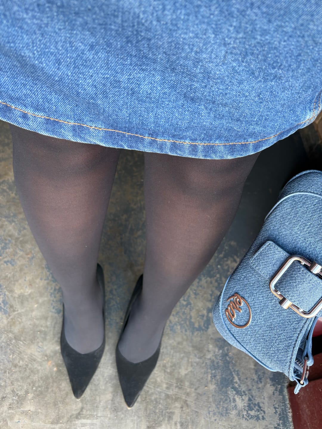 Customer photo review of Denim Lily Shoulder Bag