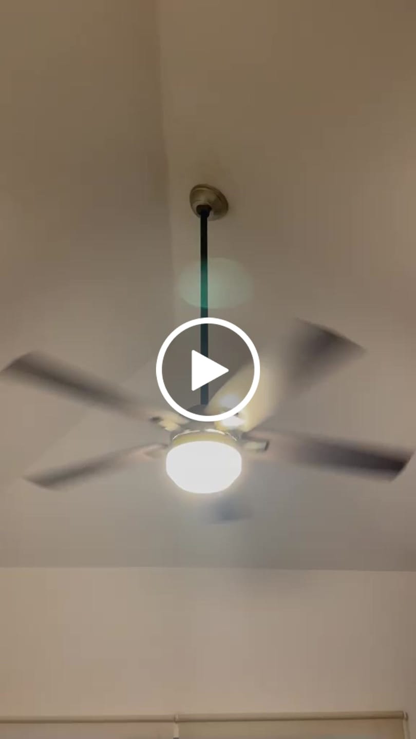 Customer video review of Ventilador de Techo Apex II con Luz LED 52 pulgadas