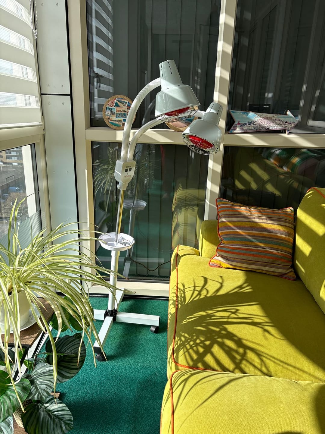 Customer photo review of LIROMA® Infraroodlamp Dubbele kop – 507 – Ideaal voor thuis