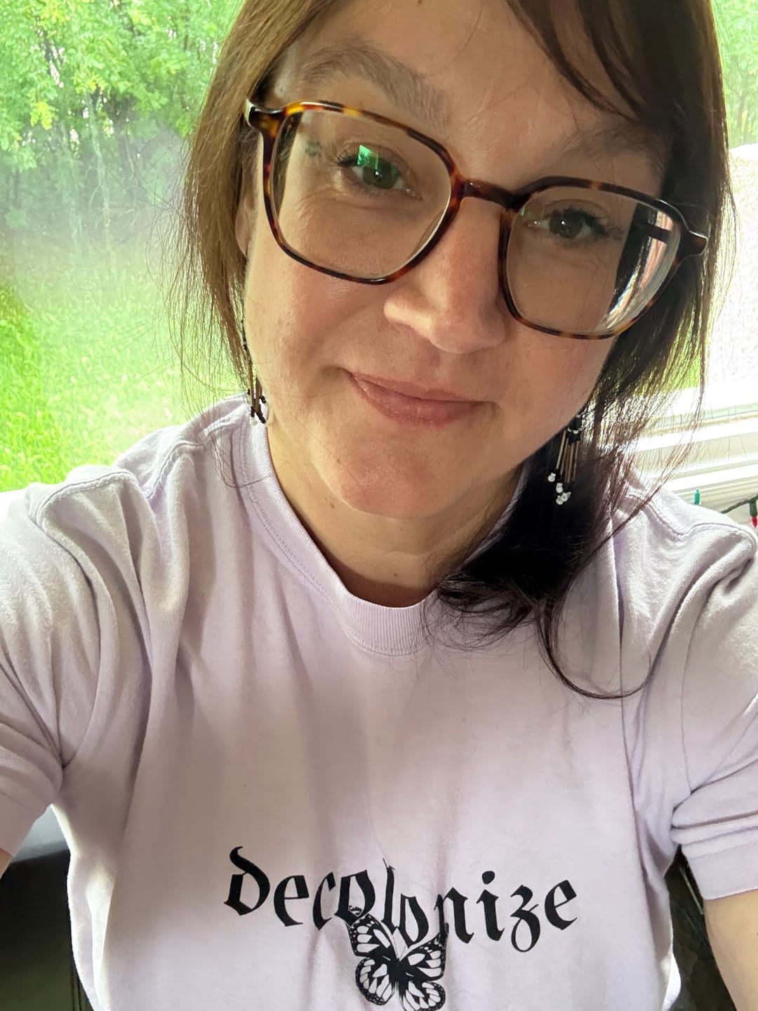 Customer photo review of Decolonize Boxy Tee