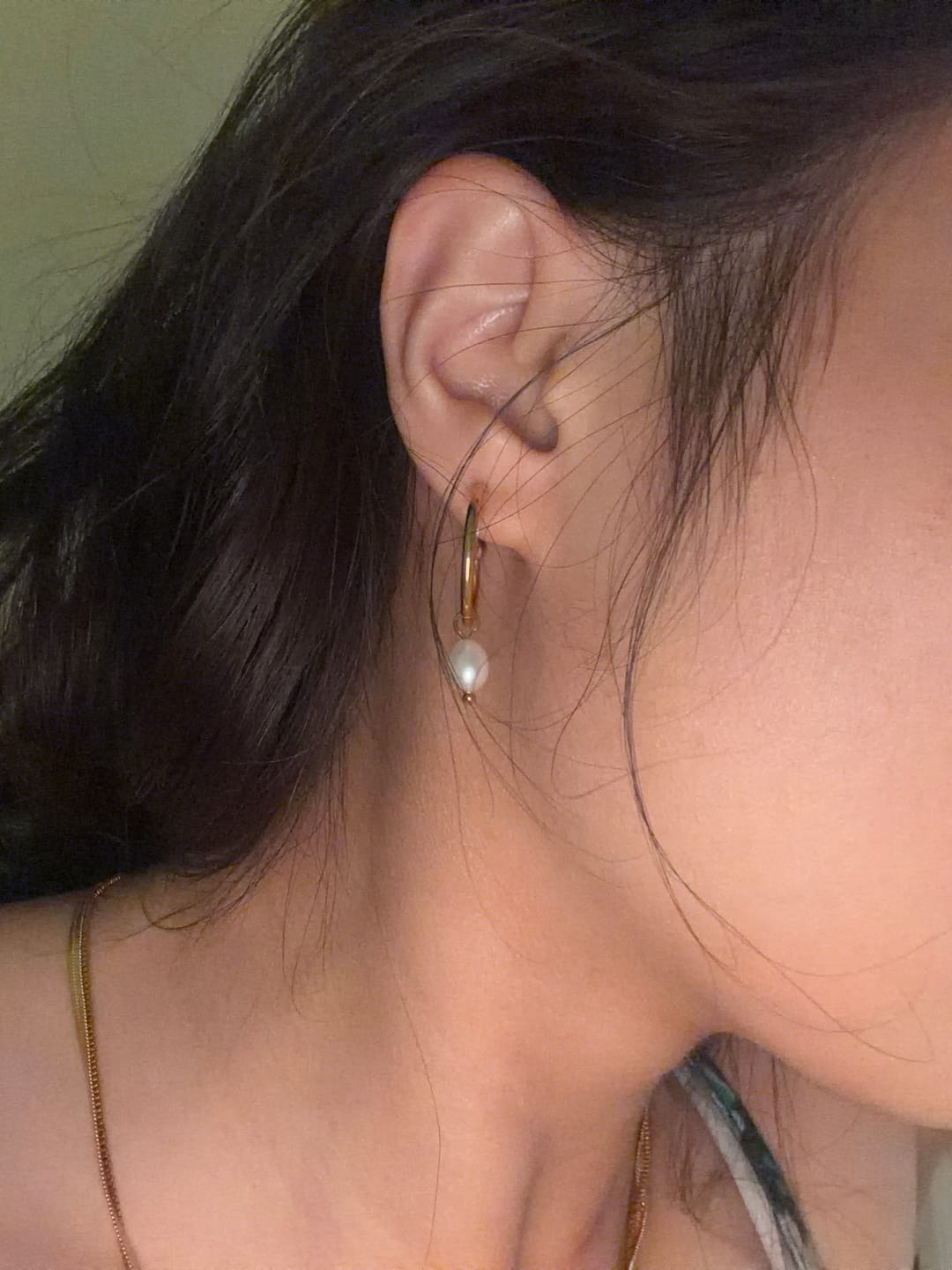 Customer photo review of Lynn Clip On Earrings in Gold