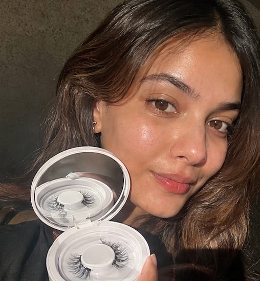 Customer photo review of Magnetic Eyelashes | Glue Free & Soft False Eyelashes