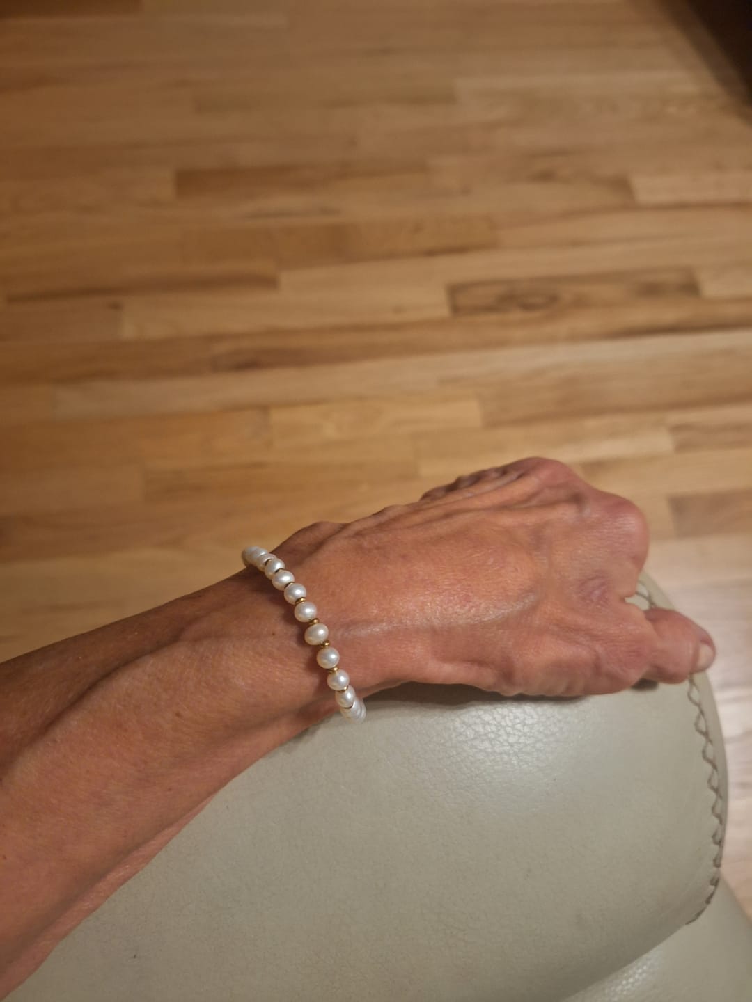 Customer photo review of Classic Pearl Bracelet