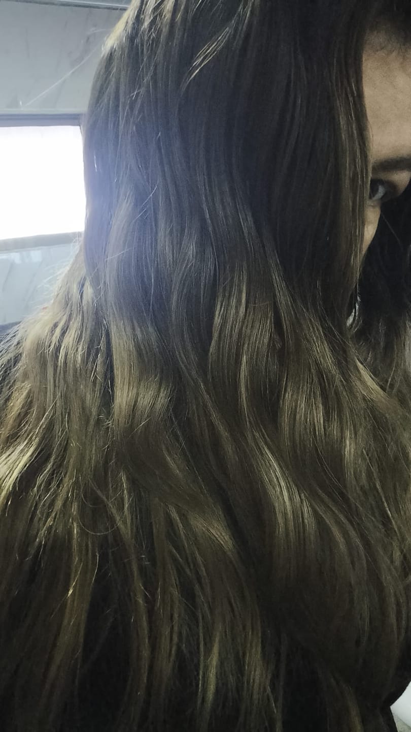 Customer photo review of Acondicionador Reconstructor Cremoso Quench 5 Litros Elgon
