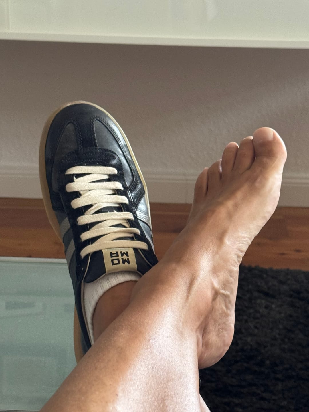 Customer photo review of Sneakers in Vera Pelle Nero-Grigio