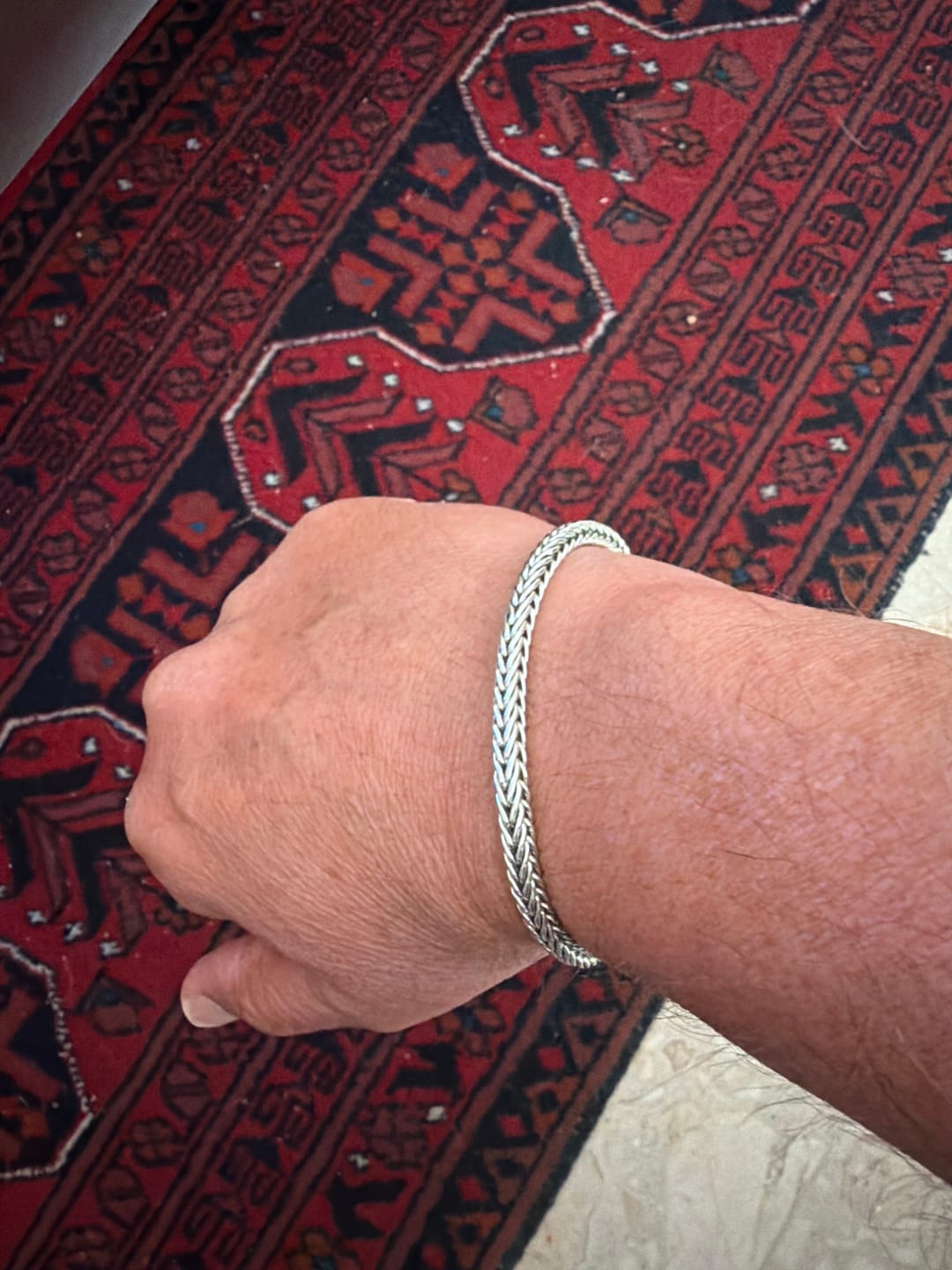 Customer photo review of צמיד כסף לגבר - SLITHERING SILVER