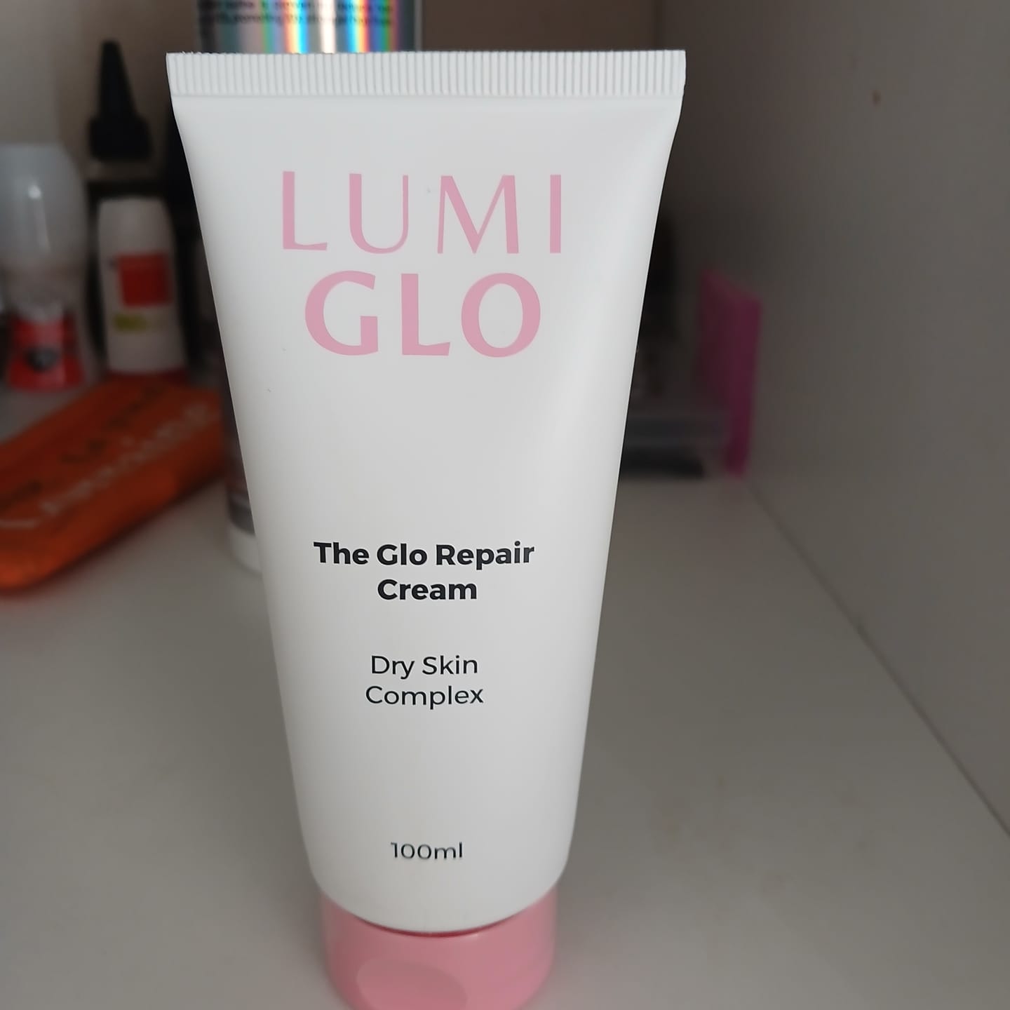 Customer photo review of The Glo Repair Cream