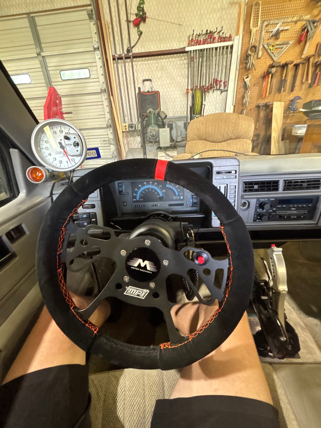 Customer photo review of Motion GM/Ford Bolt-On SFI Steering Quick Release Hub 5/6 Bolt Pattern 15-270