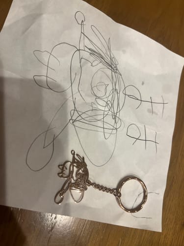 Customer photo review of 【期間限定販売4/29〜5/10】お絵描きが素敵なアクセサリーに大変身♪お絵描きアクセサリー