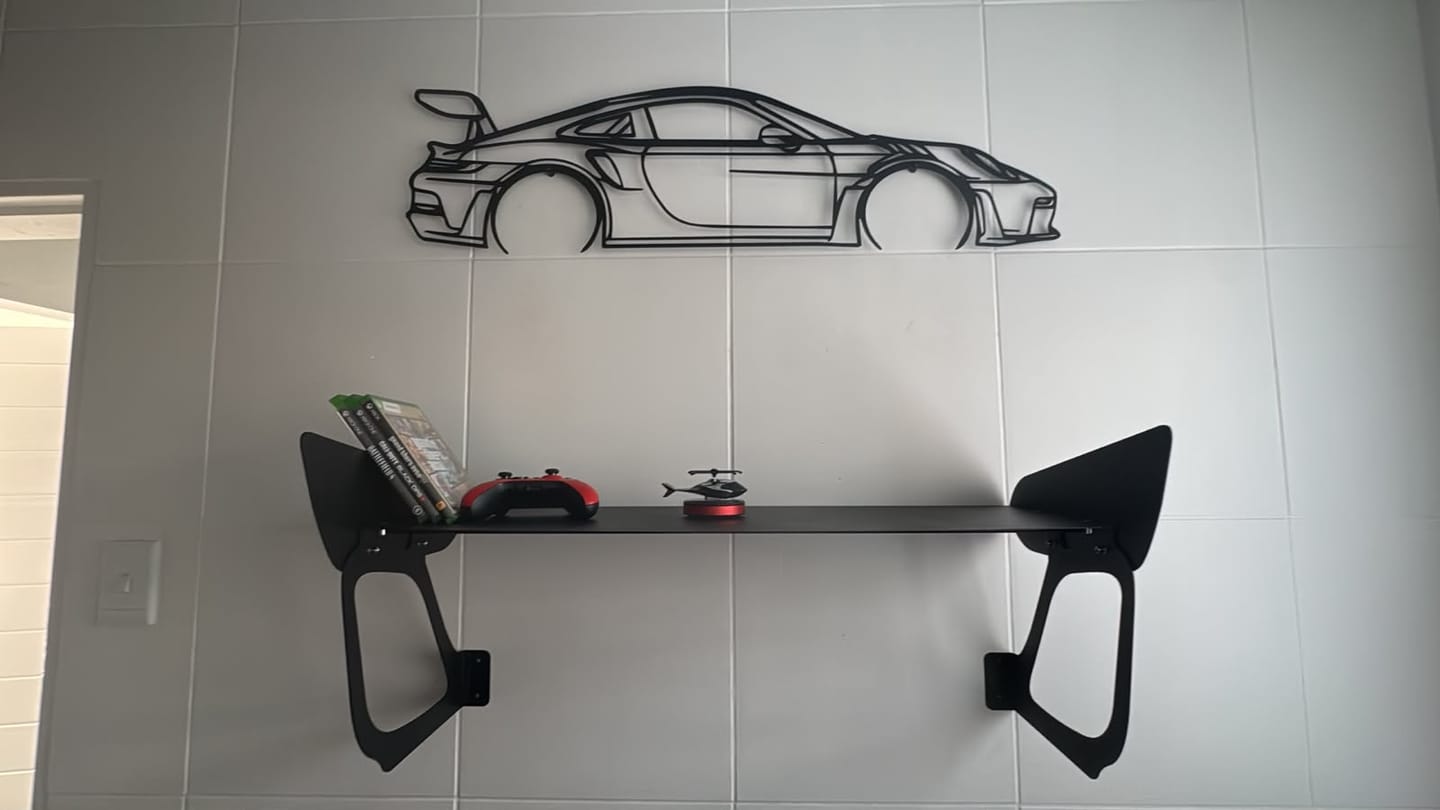Customer photo review of Porsche 911 992 GT3 RS Detailed Metal Wall Art Frame