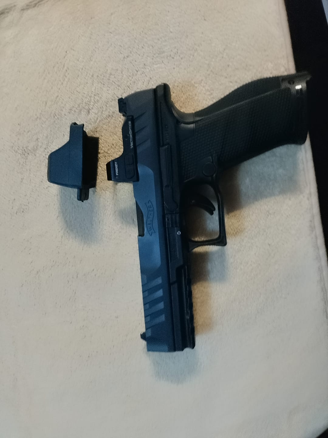 Customer photo review of Vector Optics SCRD-83 Frenzy FA 1x16x24 Walther PDP 2.0
