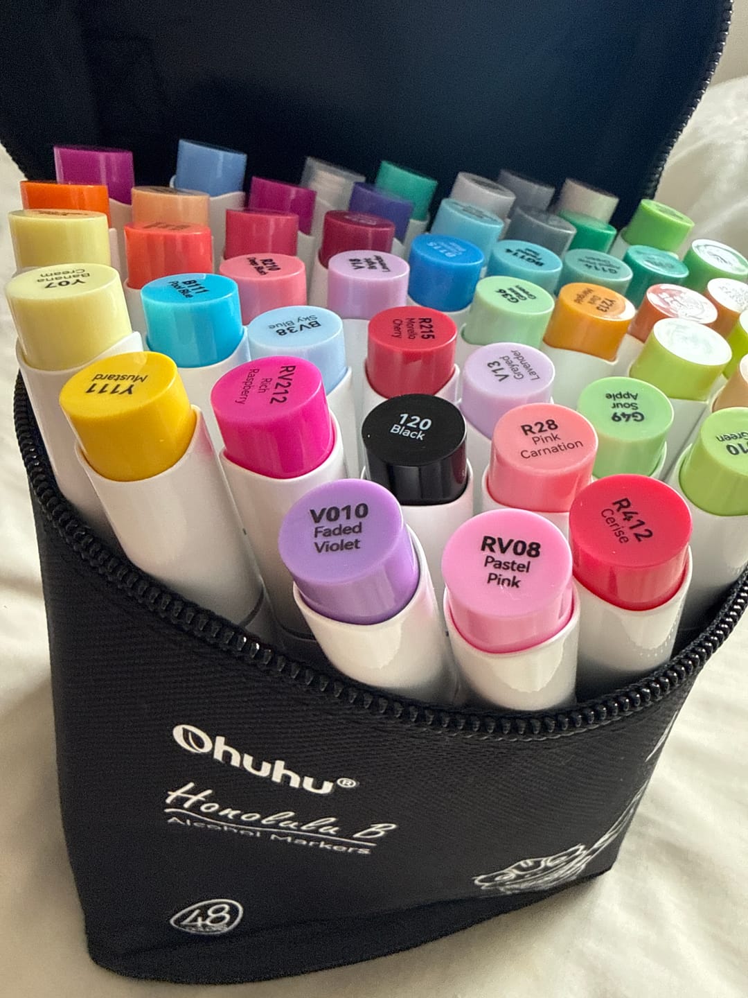 Customer photo review of Ohuhu Honolulu 48 Colors Dual Tips Alcohol Art Markers (New Color Codes)