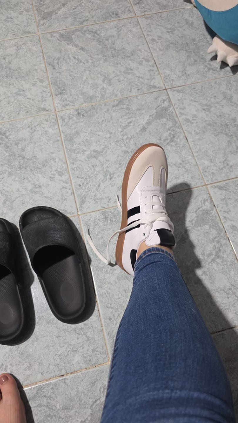 Customer photo review of UTAH Blanco Con Negro
