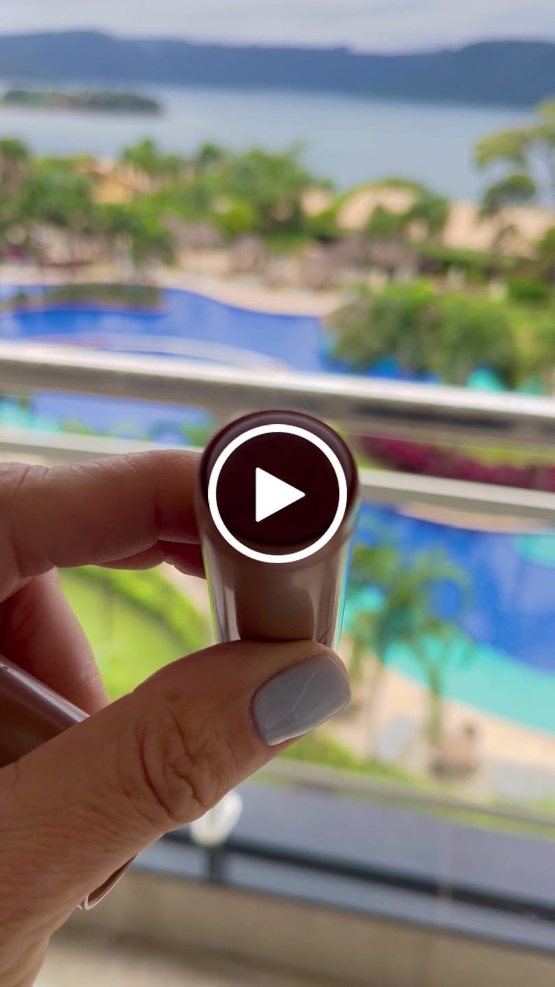 Customer video review of Blush Stick Cinnamon - Vizzela