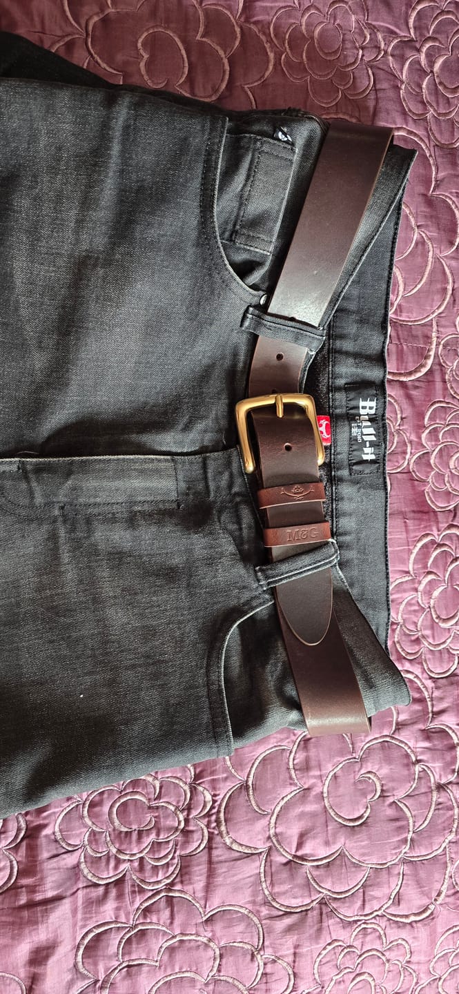 Customer photo review of Chester Handmade Leather Belt – 40 mm Solid Brass Buckle