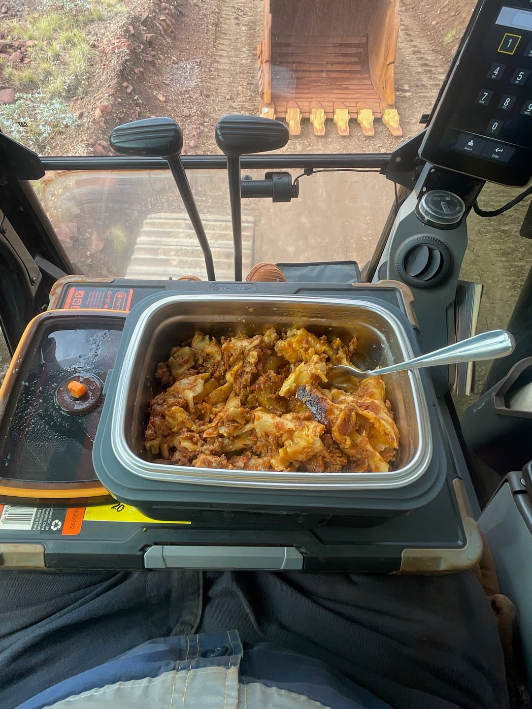 Customer photo review of Explorer Heating Lunchbox™ - Portable And Convenient