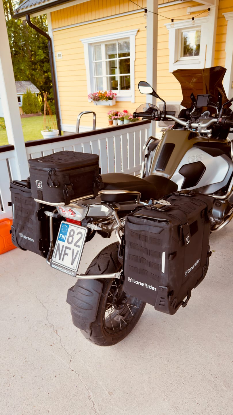 Customer photo review of MotoBags – Semi-Rigid Motorcycle Bags
